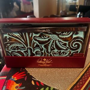 Patricia Nash Tooled Leather Turquoise Wallet New
